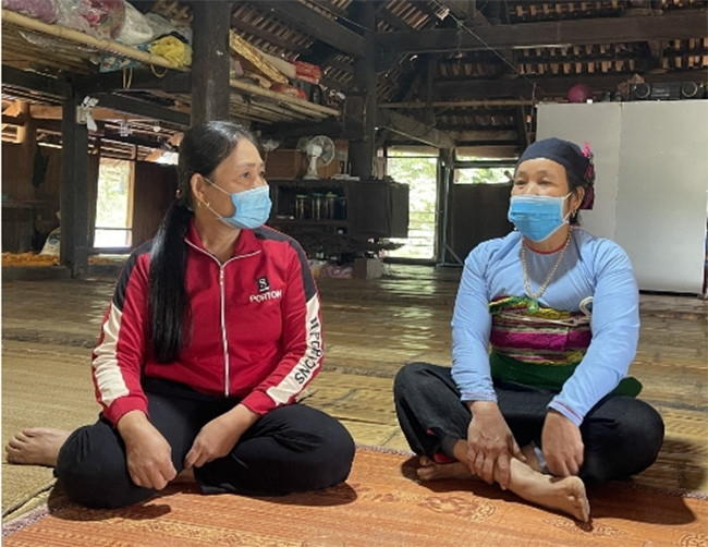 Người Mường coi trọng nhà sàn, bởi nó chứa đựng cả một không gian văn hóa tín ngưỡng và tâm linh của dân tộc 