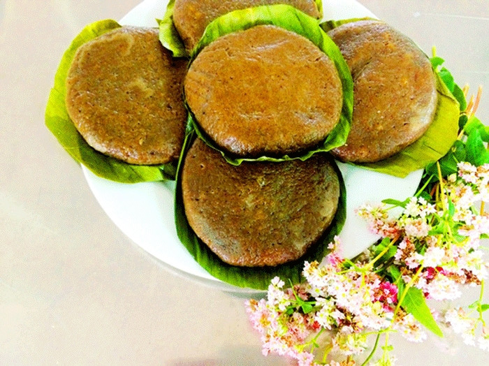 Bánh tam giác mạch - món quà từ Cao nguyên đá Đồng Văn