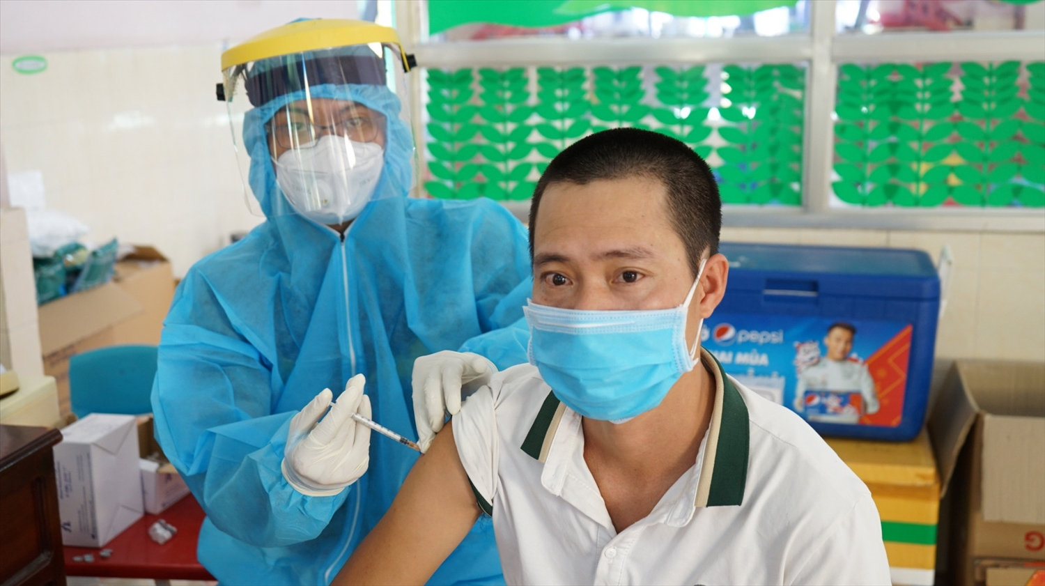 Tiêm vaccine phòng Covid-19 (Ảnh minh họa)