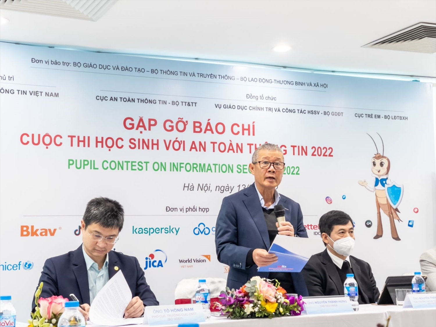 Ông Nguyễn Thành Hưng, Chủ tịch VNISA thông tin về cuộc thi 