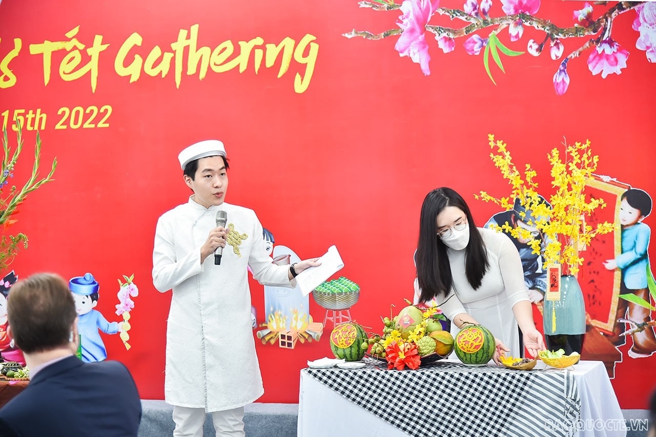 Giao lưu Tết: ASEAN và những người bạn 4