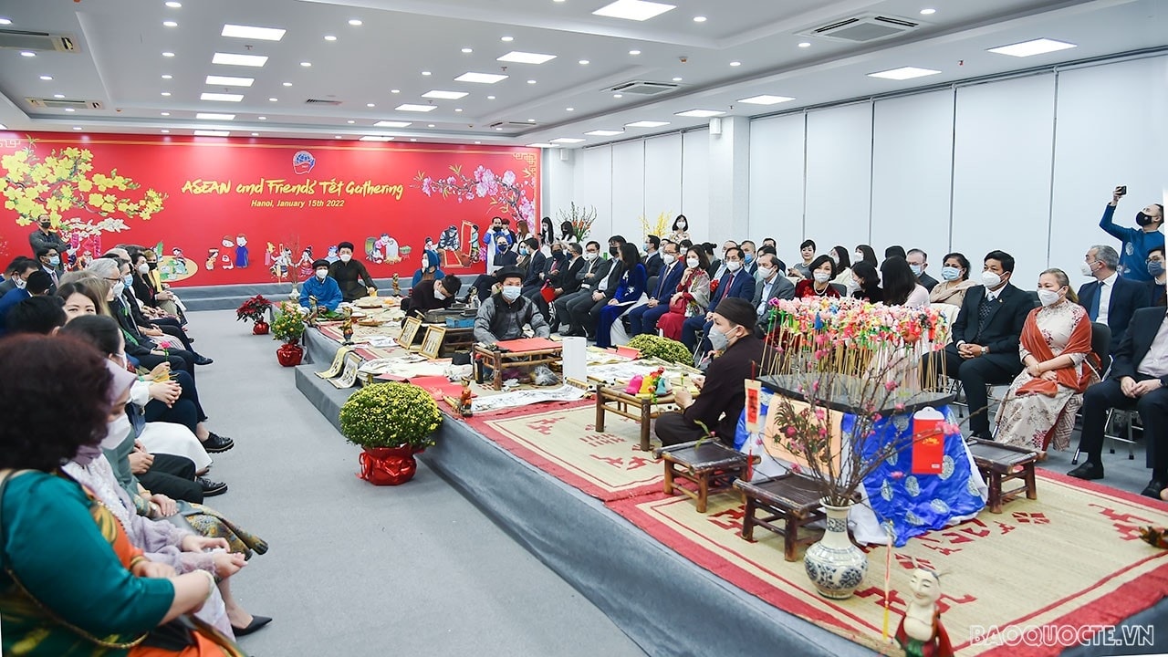 Giao lưu Tết: ASEAN và những người bạn 2