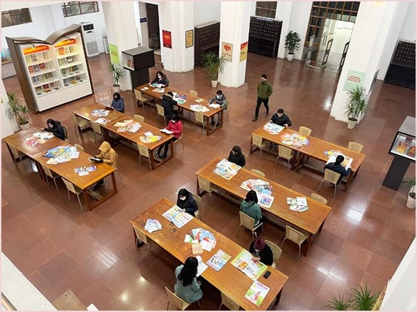 Không gian trưng bày báo Xuân tại Thư viện Quốc gia Không gian trưng bày báo Xuân tại Thư viện Quốc gia