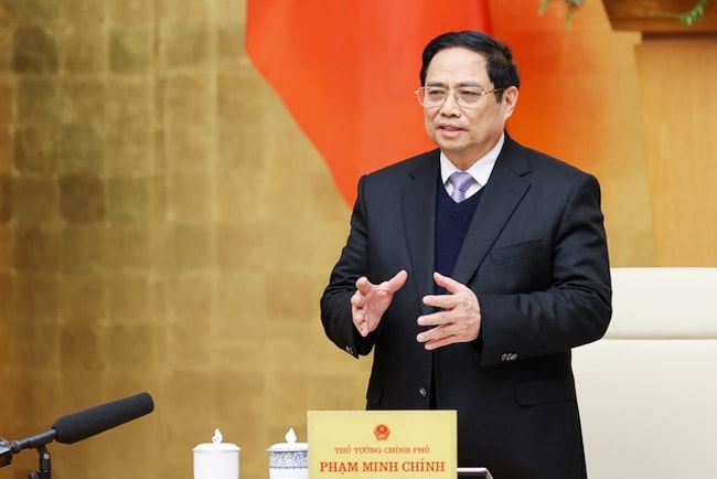 Thủ tướng Phạm Minh Chính nhấn mạnh: Chính sách đã ban hành thì phải thực hiện nghiêm túc, thống nhất, nhất quán trên toàn quốc, “không có lý do gì để các địa phương ban hành các quy định trái với quy định chung”. (Ảnh: VGP/Nhật Bắc) Thủ tướng Phạm Minh Chính nhấn mạnh: Chính sách đã ban hành thì phải thực hiện nghiêm túc, thống nhất, nhất quán trên toàn quốc, “không có lý do gì để các địa phương ban hành các quy định trái với quy định chung”. (Ảnh: VGP/Nhật Bắc)