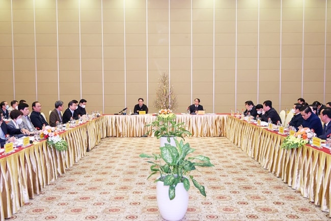 Hai vấn đề nổi lên cần giải quyết liên quan đến các dự án cao tốc là mỏ vật liệu và giải phóng mặt bằng. (Ảnh VGP/Nhật Bắc)
