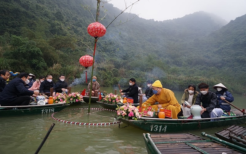 Quang cảnh lễ rước nước trong lễ hội Chùa Bái Đính năm 2022