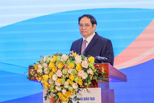 Thủ tướng Phạm Minh Chính nêu rõ, chăm sóc, bảo vệ tốt nhất trẻ em không chỉ vì tương lai của đất nước mà còn hơn thế nữa - Ảnh: VGP/Nhật Bắc Thủ tướng Phạm Minh Chính nêu rõ, chăm sóc, bảo vệ tốt nhất trẻ em không chỉ vì tương lai của đất nước mà còn hơn thế nữa - Ảnh: VGP/Nhật Bắc