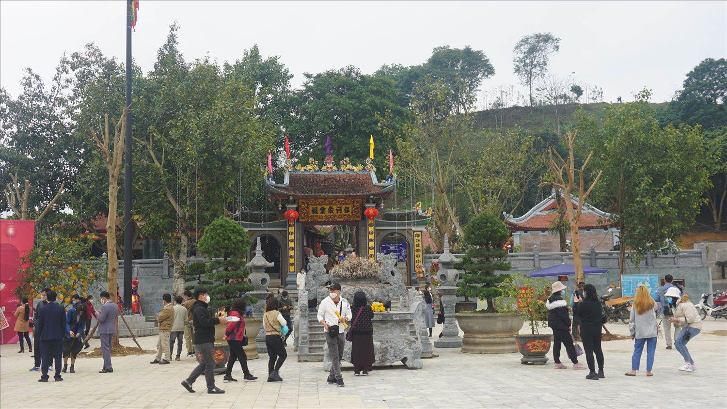 Lào Cai: Thực hiện nghiêm phòng chống dịch tại đền, chùa 