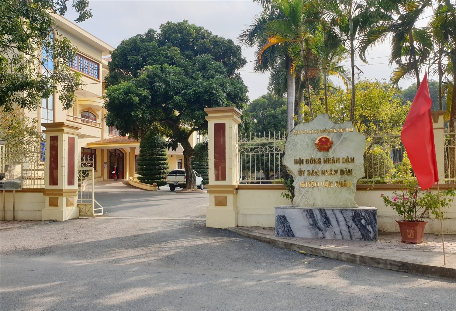 UBND huyện Văn Chấn UBND huyện Văn Chấn
