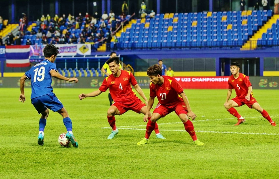 Đối thủ của thầy trò HLV Đinh Thế Nam ở trận bán kết ngày 24/2 sẽ là U23 Timor Leste. Đối thủ của thầy trò HLV Đinh Thế Nam ở trận bán kết ngày 24/2 sẽ là U23 Timor Leste.