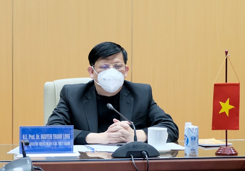 GS.TS Nguyễn Thanh Long- Bộ trưởng Bộ Y tế Việt Nam tại điểm cầu Bộ Y tế Ảnh: Trần Minh GS.TS Nguyễn Thanh Long- Bộ trưởng Bộ Y tế Việt Nam tại điểm cầu Bộ Y tế Ảnh: Trần Minh