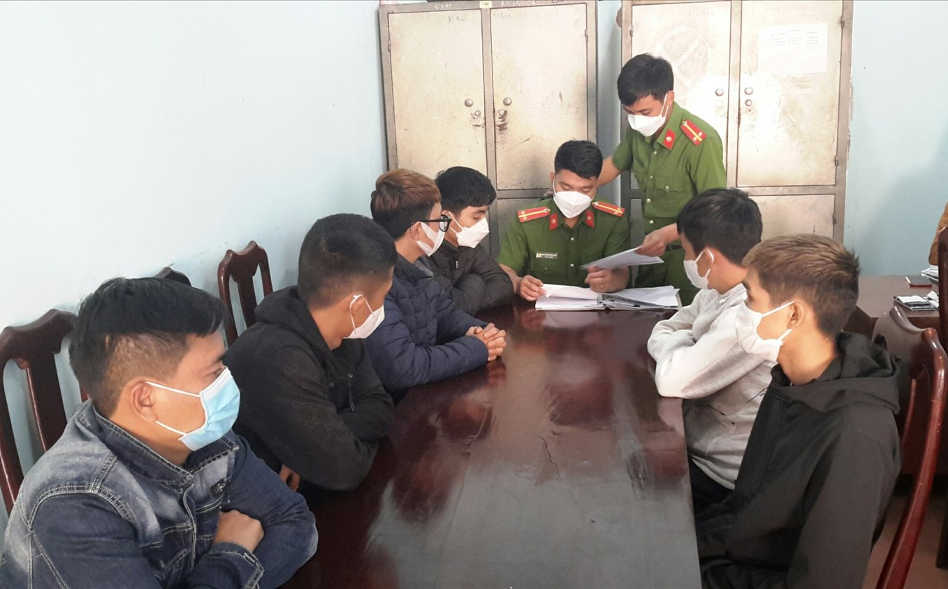 Các đối tượng tại cơ quan điều tra