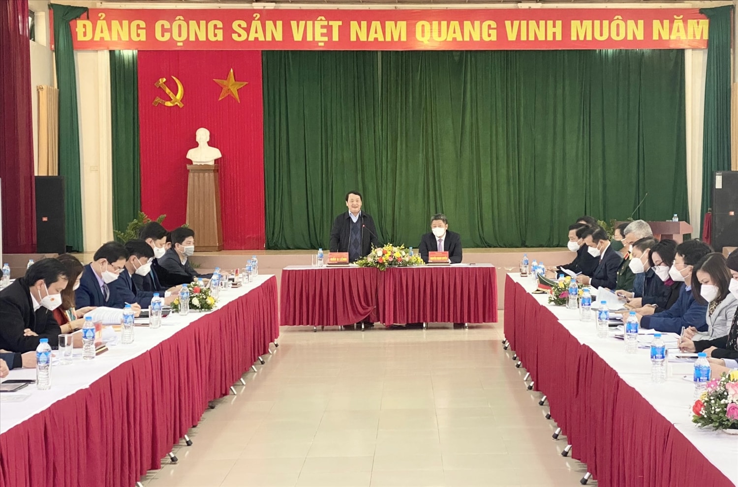 Toàn cảnh buổi làm việc Toàn cảnh buổi làm việc
