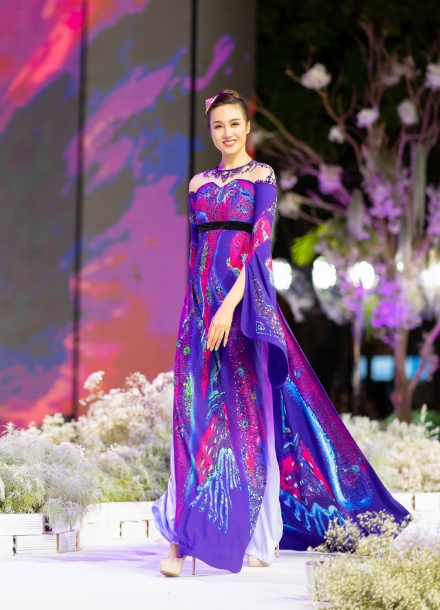 Chiêm ngưỡng bộ sưu tập áo dài của nhà thiết kế Đỗ Trịnh Hoài Nam 6