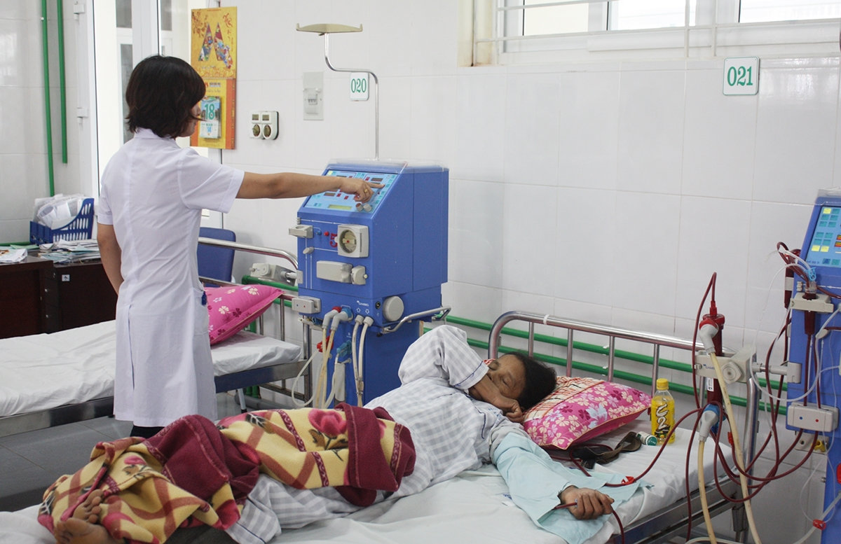 Việc thu hút nguồn nhân lực chất lượng cao góp phần nâng cao công tác khám và điều trị cho người bệnh