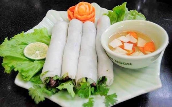 Món phở cuốn Hà Nội Món phở cuốn Hà Nội