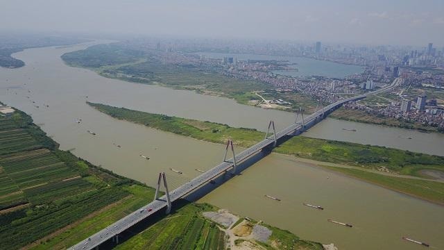 Bãi giữa sông Hồng nhìn từ trên cao Bãi giữa sông Hồng nhìn từ trên cao