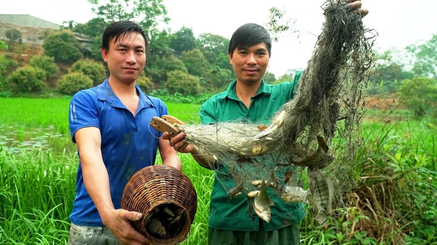 Một trong những hoạt động của kênh Đôi đũa tre (Ảnh FB nhân vật) Một trong những hoạt động của kênh Đôi đũa tre (Ảnh FB nhân vật)
