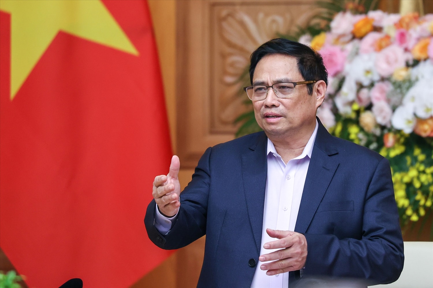 Thủ tướng Phạm Minh Chính nhấn mạnh yêu cầu tăng cường bảo vệ, chăm sóc, giúp đỡ, phát huy cao nhất đóng góp của người cao tuổi với sự nghiệp xây dựng và bảo vệ Tổ quốc - Ảnh: VGP/Nhật Bắc