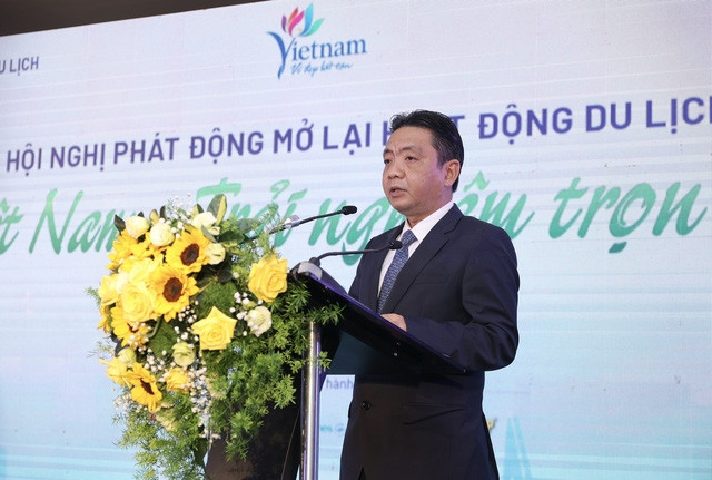 Thứ trưởng Bộ Văn hóa Thể thao và Du lịch Hoàng Đạo Cương phát biểu tại Hội nghị