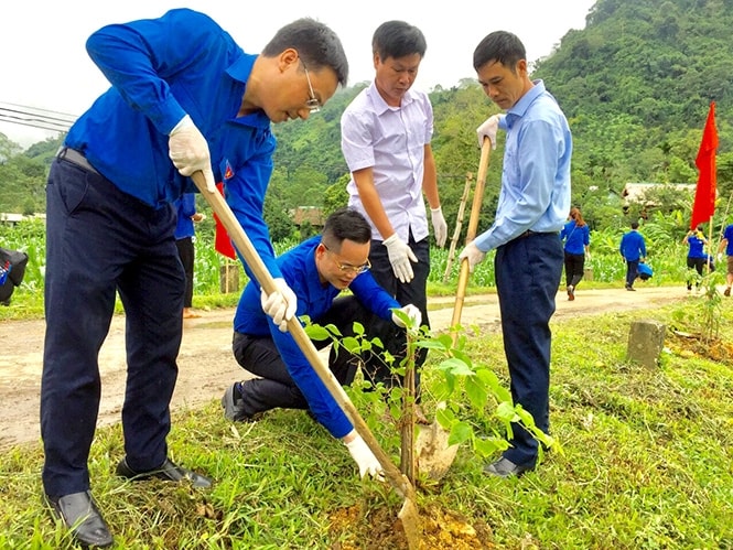 Đoàn Thanh niên Ủy ban Dân tộc chung tay bảo vệ môi trường Đoàn Thanh niên Ủy ban Dân tộc chung tay bảo vệ môi trường