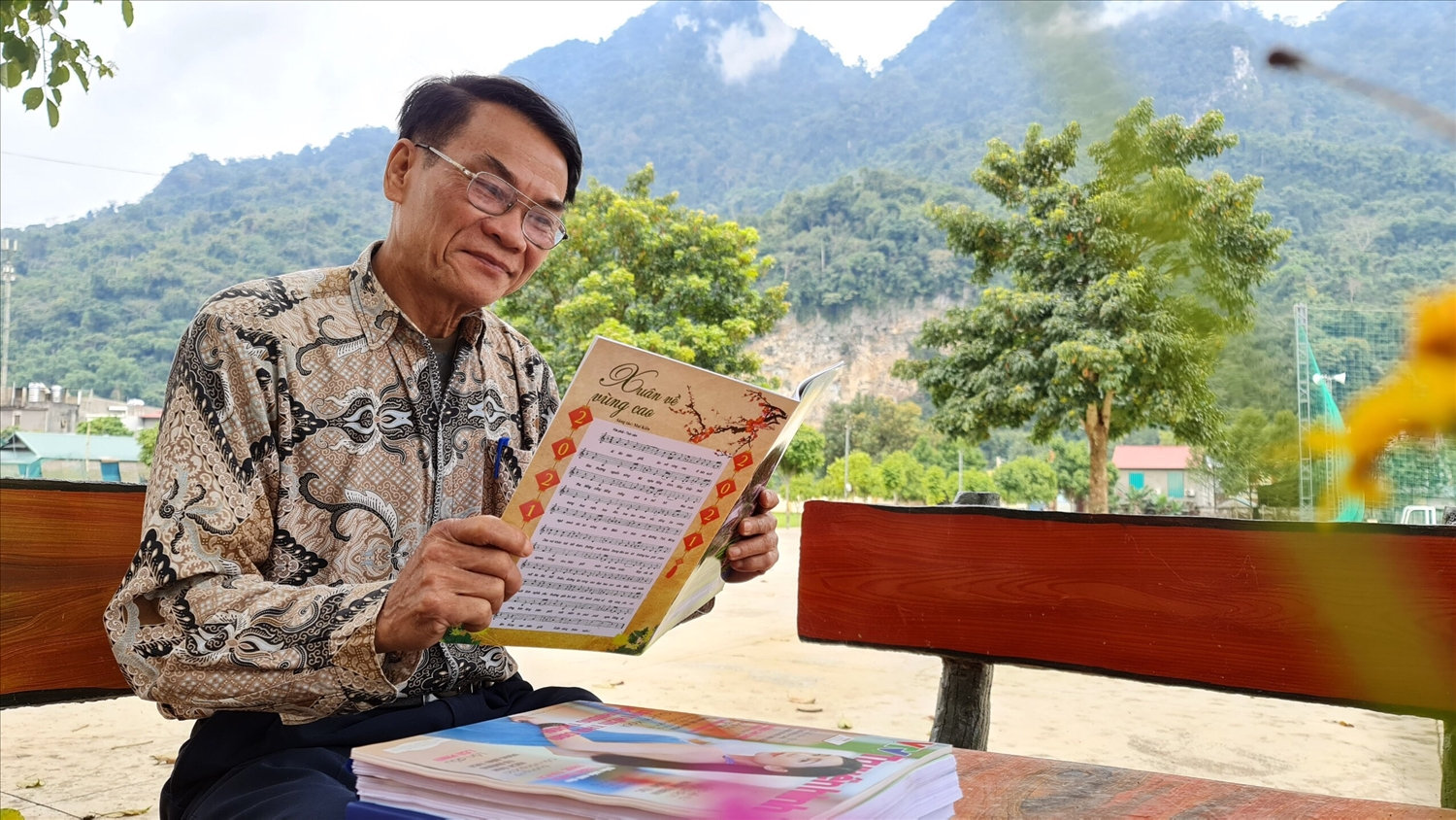 Tìm hiểu văn hóa Thái, đối với ông Cao Bằng Nghĩa như được khai phá chính mình và hiểu hơn những giá trị văn hóa hàng ngàn năm của ông cha 