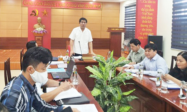 Trưởng ban dân tộc Nghệ An Vi Văn Sơn chủ trì cuộc họp Tổ công tác