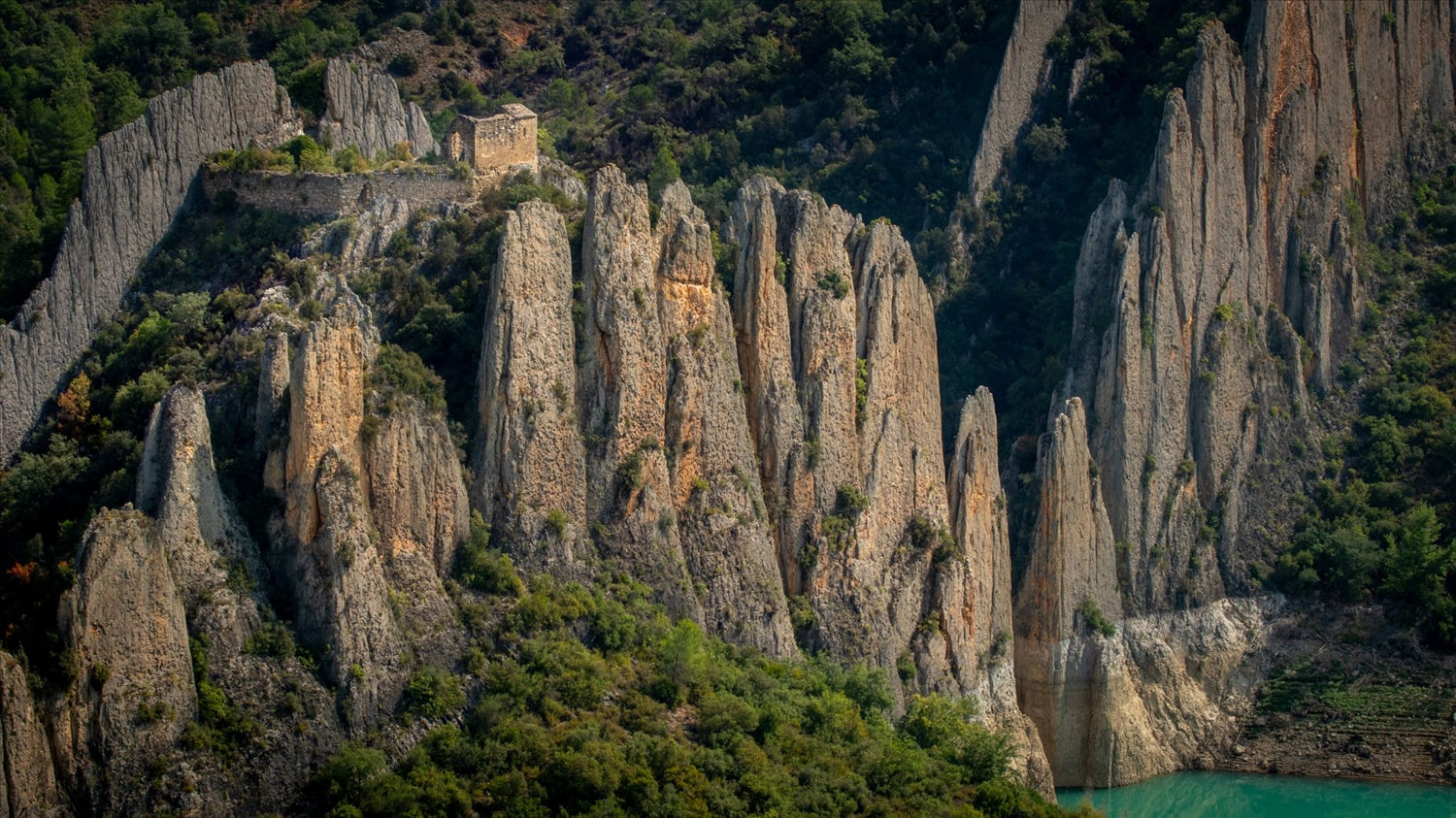 Ảnh: Sport Travelling Ảnh: Sport Travelling