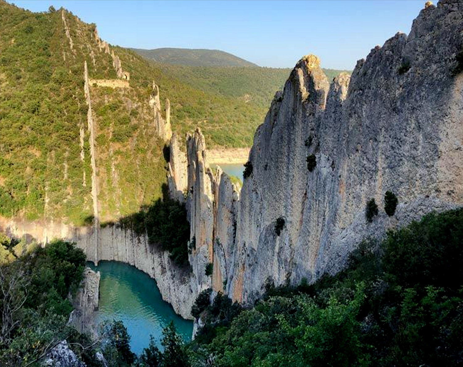 Ảnh: Sport Travelling Ảnh: Sport Travelling