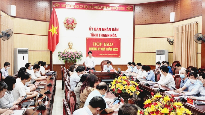 Ông Đào Xuân Yên, Trưởng ban Tuyên giáo Tỉnh ủy Thanh Hóa phát biểu tại cuộc họp báo Ông Đào Xuân Yên, Trưởng ban Tuyên giáo Tỉnh ủy Thanh Hóa phát biểu tại cuộc họp báo