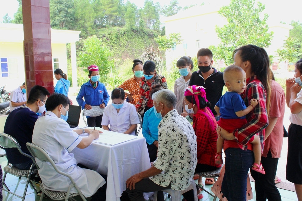 Không còn được hỗ trợ mua thẻ BHYT sẽ tác động rất nhiều đến hiệu quả công tác chăm sóc sức khỏe đồng bào vùng DTTS và miền núi