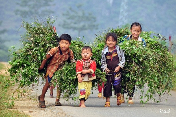 Chung tay bảo vệ trẻ em, hãy lên tiếng phòng, chống xâm hại, bạo lực trẻ em. Ảnh minh hoạ