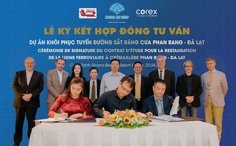 Lễ ký kết hợp đồng tư vấn giữa Tập đoàn du lịch Crystal Bay, Công ty CP giải pháp kinh doanh Corex và Công ty CP Tư vấn đầu tư và xây dựng giao thông vận tải Lễ ký kết hợp đồng tư vấn giữa Tập đoàn du lịch Crystal Bay, Công ty CP giải pháp kinh doanh Corex và Công ty CP Tư vấn đầu tư và xây dựng giao thông vận tải