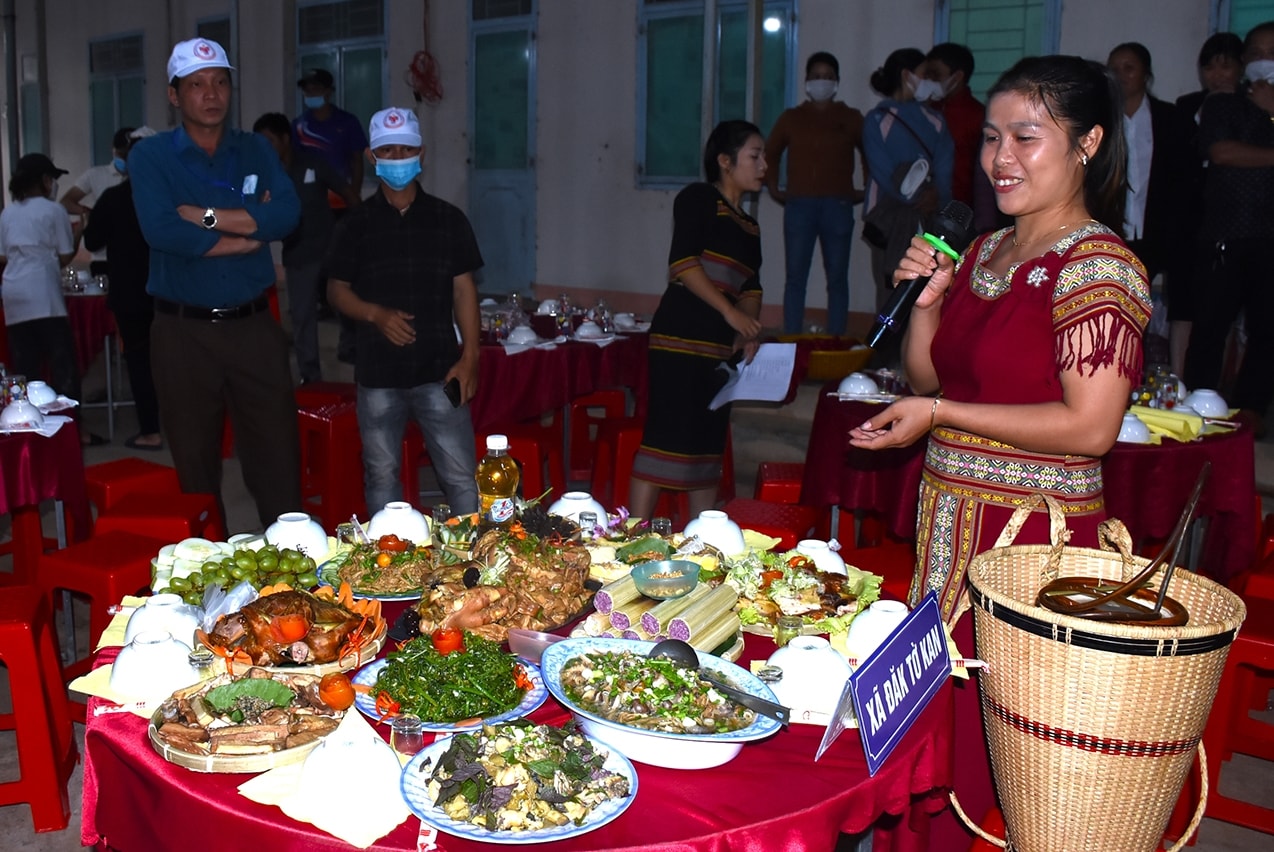 Độc lạ ẩm thực của người Xơ Đăng 2