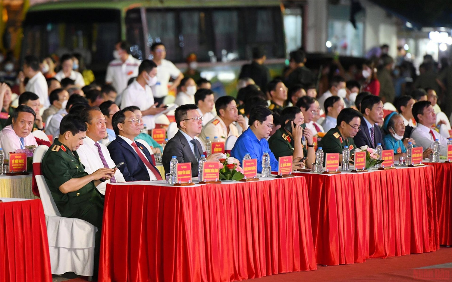 Các đại biểu tham dự chương trình. (Ảnh: THÀNH ĐẠT) Các đại biểu tham dự chương trình. (Ảnh: THÀNH ĐẠT)