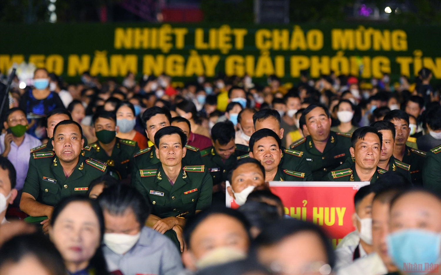 Chương trình thu hút sự quan tâm của hàng nghìn khán giả. (Ảnh: THÀNH ĐẠT) Chương trình thu hút sự quan tâm của hàng nghìn khán giả. (Ảnh: THÀNH ĐẠT)