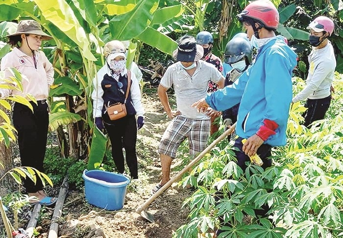 Người dân làng O học hỏi lẫn nhau để cùng phát triển kinh tế Người dân làng O học hỏi lẫn nhau để cùng phát triển kinh tế