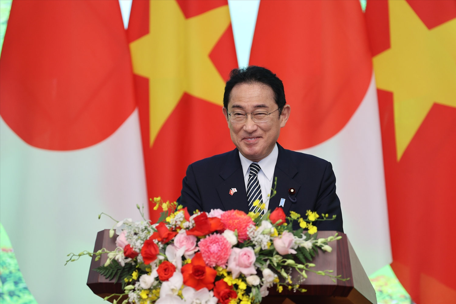 Thủ tướng Nhật Bản Kishida Fumio: 
