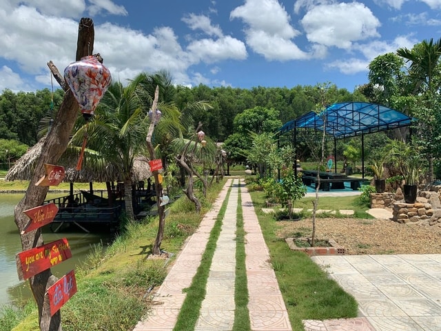 Nhiều homestay đã được xây dựng ở làng Cự Nẫm để hút khách du lịch Nhiều homestay đã được xây dựng ở làng Cự Nẫm để hút khách du lịch