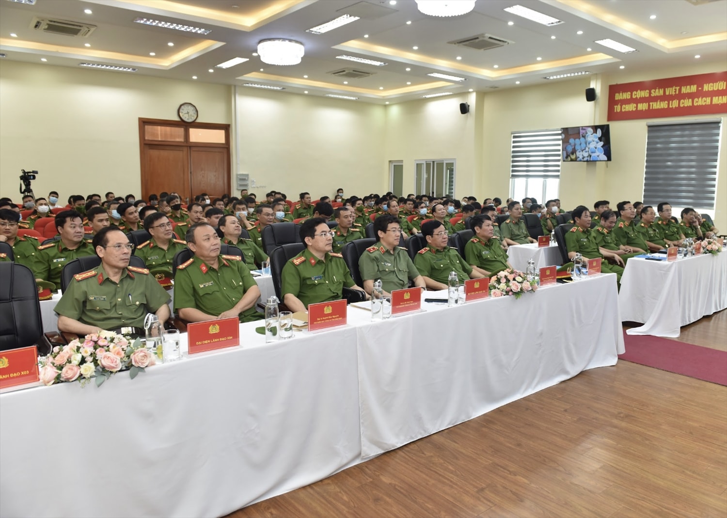 Quang cảnh Hội nghị