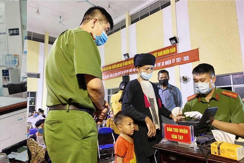 Danh tính điện tử sẽ được xác thực thông qua cơ sở dữ liệu quốc gia về dân cư. Ảnh: PHÚC BÌNH
