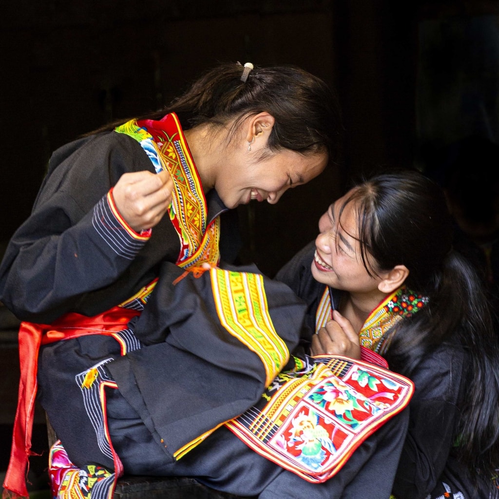 Niềm vui ở bản Niềm vui ở bản