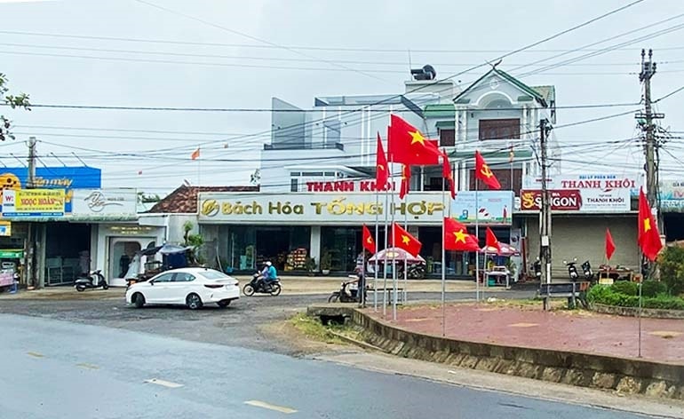 Một góc xã Ea Ly đang được đầu tư để trở thành đô thị mới ở phía Tây huyện miền núi Sông Hinh. (Ảnh CTV) Một góc xã Ea Ly đang được đầu tư để trở thành đô thị mới ở phía Tây huyện miền núi Sông Hinh. (Ảnh CTV)