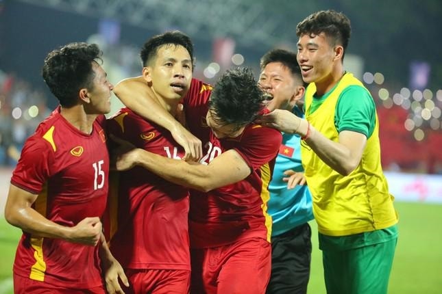 Đến thời điểm hiện tại, U23 Việt Nam đã đặt một chân vào bán kết Đến thời điểm hiện tại, U23 Việt Nam đã đặt một chân vào bán kết