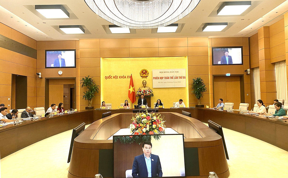 Phiên họp toàn thể lần thứ ba của Hội đồng Dân tộc Quốc hội khóa XV Phiên họp toàn thể lần thứ ba của Hội đồng Dân tộc Quốc hội khóa XV