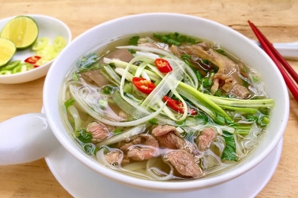 Món phỏ bò nổi tiếng của Hà Nội