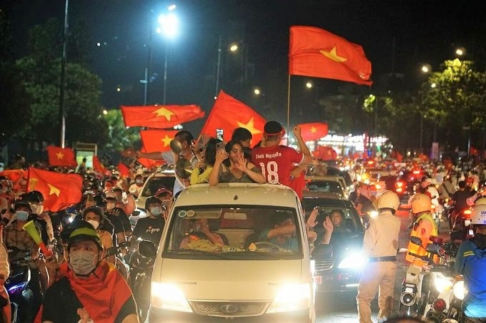 Hàng triệu cổ động viên cả nước xuống đường mừng chiến thắng của U23 Việt Nam 14