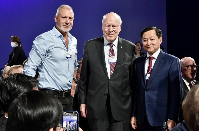 Phó Thủ tướng Chính phủ Lê Minh Khái gặp Chủ tịch Thượng viện Hoa Kỳ Patrick Leahy. Ảnh VGP/Trần Mạnh