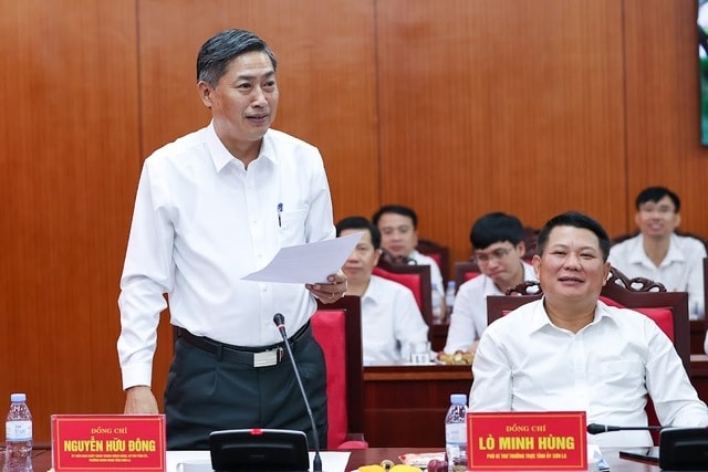 Bí thư Tỉnh ủy Sơn La Nguyễn Hữu Đông phát biểu tại buổi làm việc. Ảnh VGP/Nhật Bắc