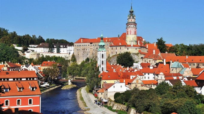 Ngôi làng cổ Český Krumlov, một những ngôi làng đẹp nhất nhì châu Âu Ngôi làng cổ Český Krumlov, một những ngôi làng đẹp nhất nhì châu Âu